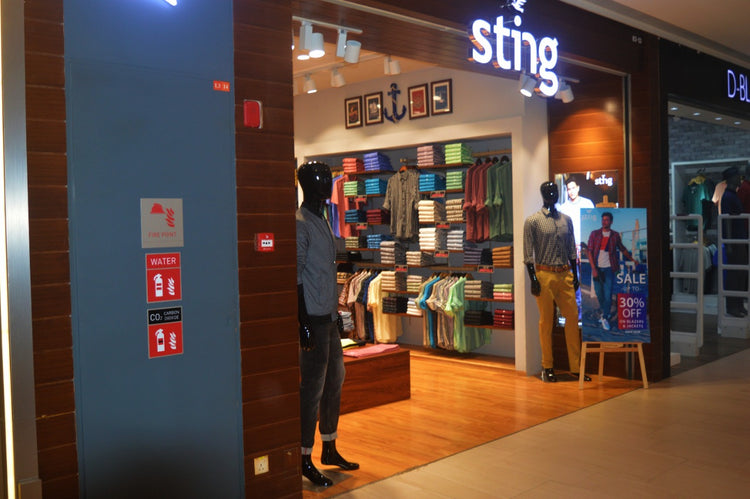 Sting - Sri Lanka (One Galle Face Mall + Colombo City Center)